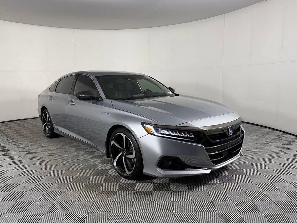 Used 2022 Honda Accord Sport image 4