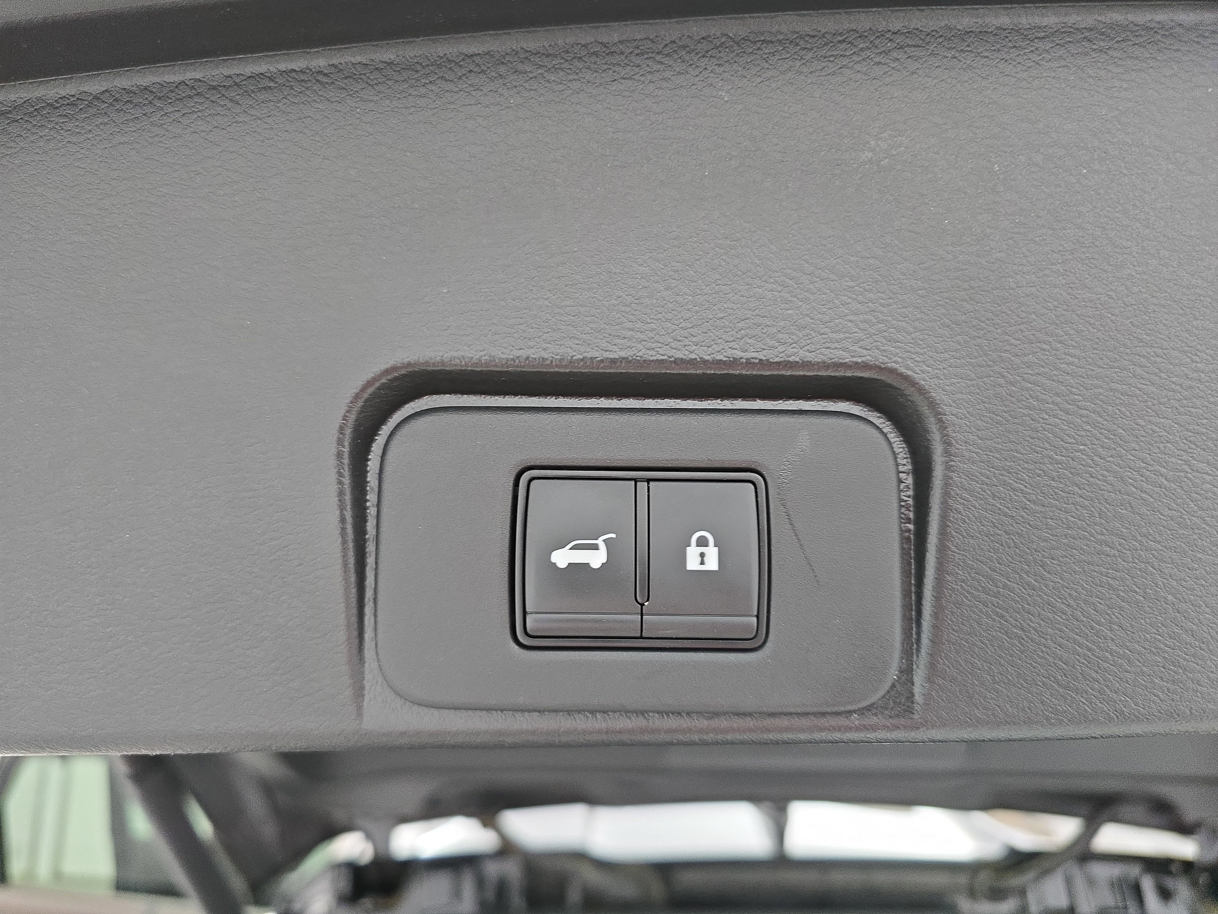 Certified 2023 Nissan Rogue SV w/ SV Premium B Package FWD image 13