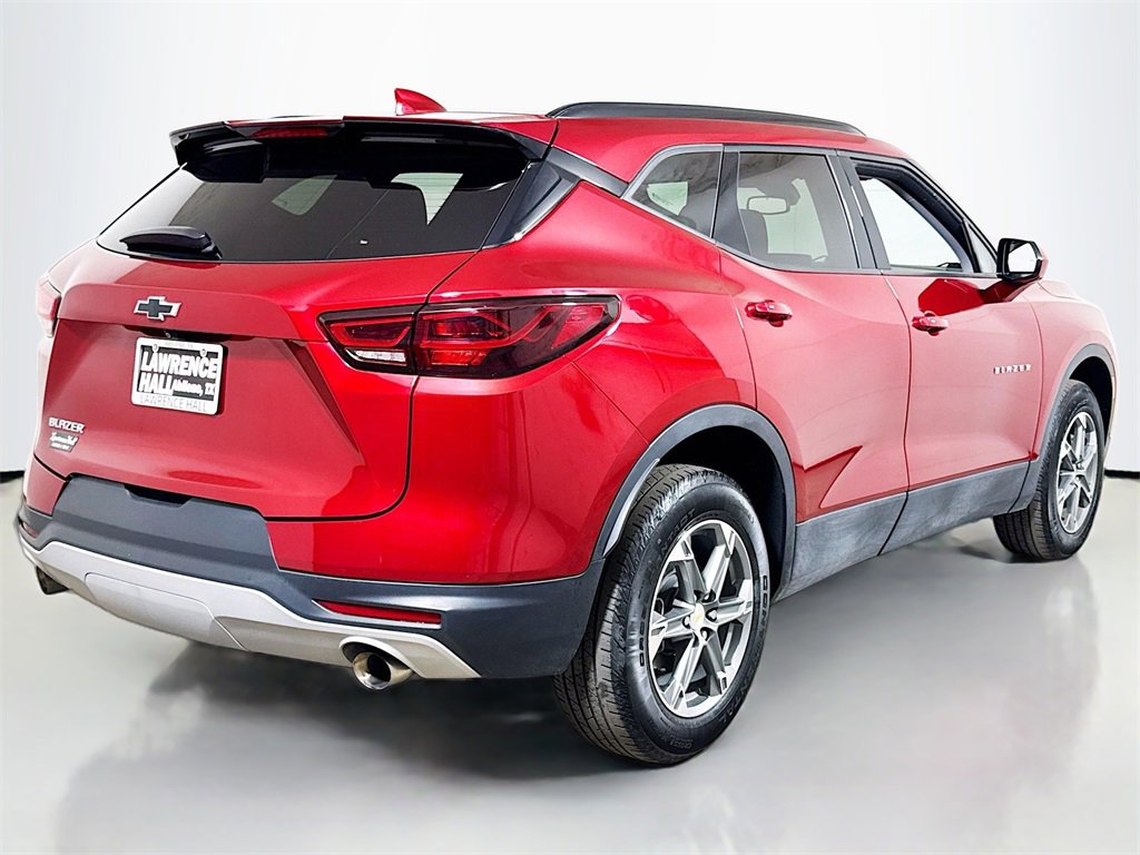 Used 2023 Chevrolet Blazer LT w/ Convenience Package image 4
