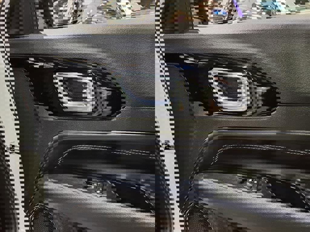 Certified 2022 Jeep Compass Altitude w/ Convenience Group image 21