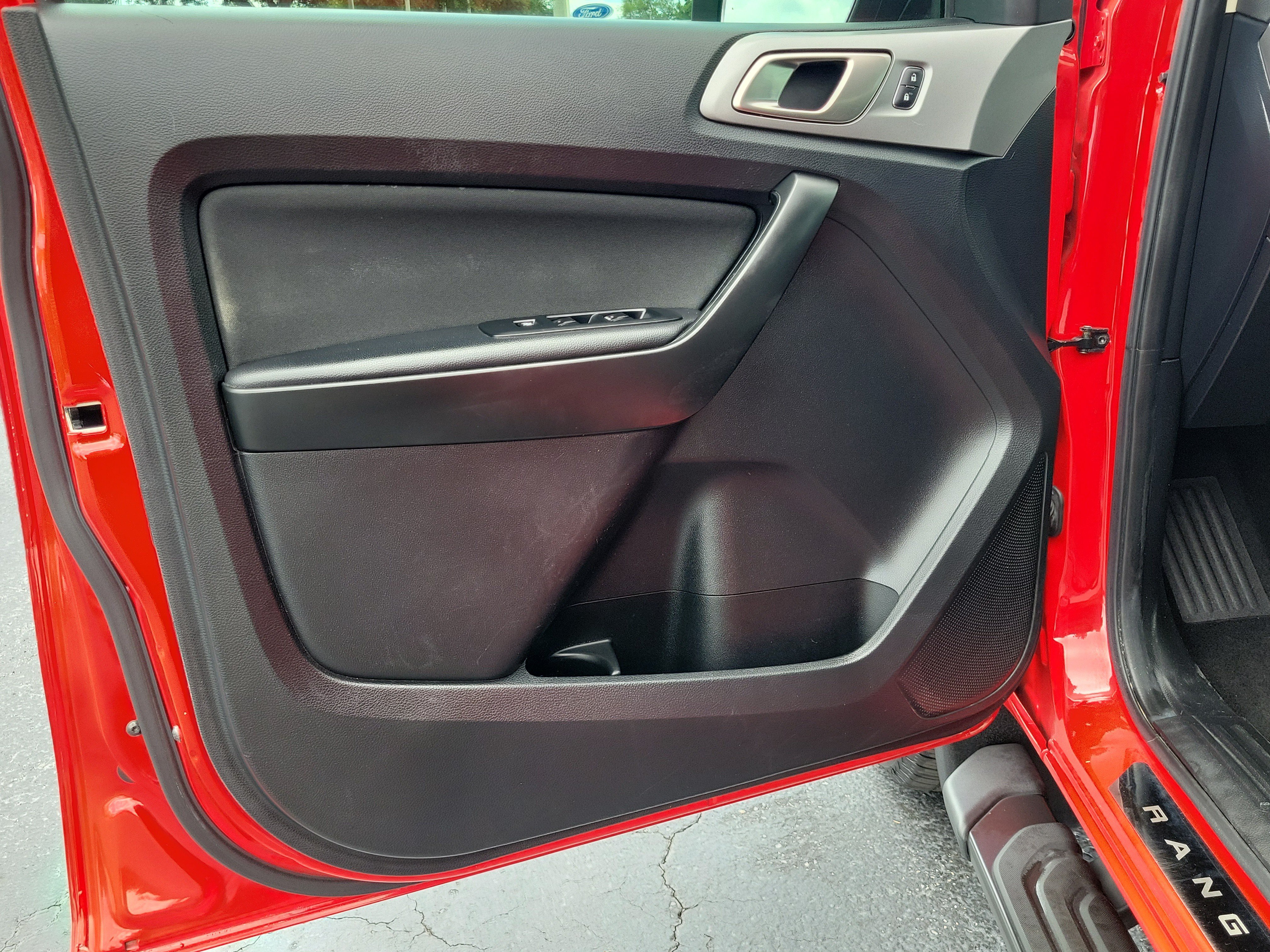 Used 2020 Ford Ranger XLT w/ Equipment Group 302A Luxury RWD image 17
