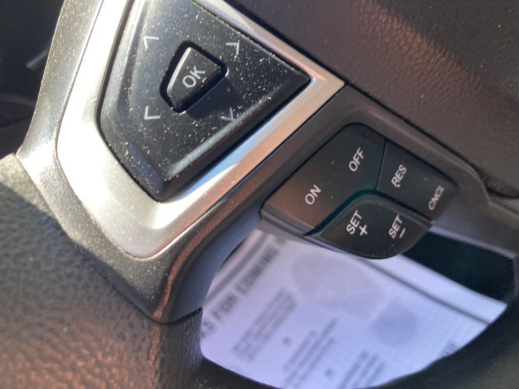 Used 2016 Ford Fusion SE FWD image 42