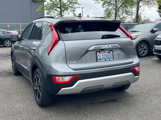 Used 2024 Kia Niro EX FWD image 9
