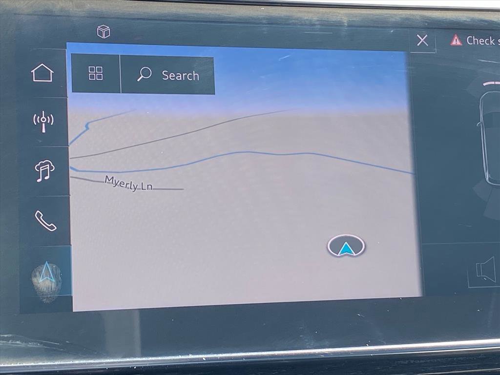 Used 2025 Audi Q7 3.0T Premium Plus image 13