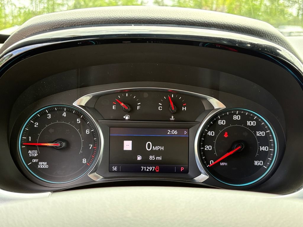 Used 2023 Chevrolet Traverse RS AWD/4WD image 18