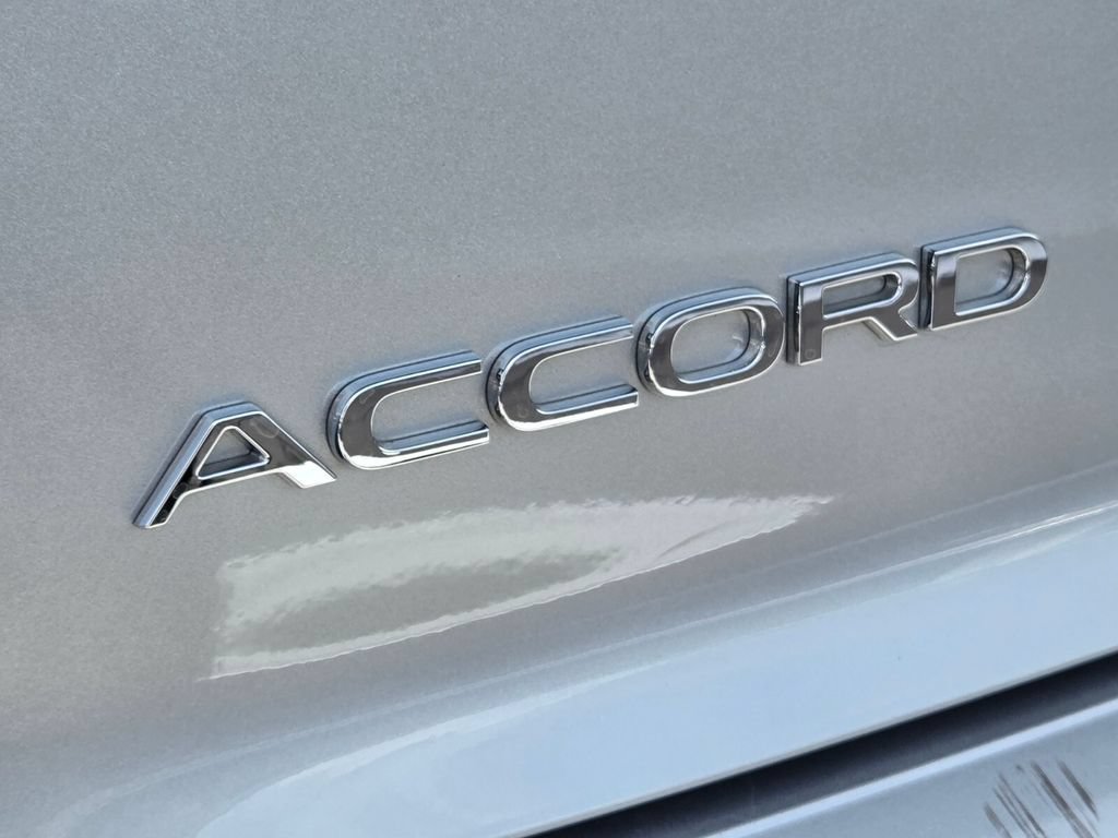 Certified 2025 Honda Accord SE image 15
