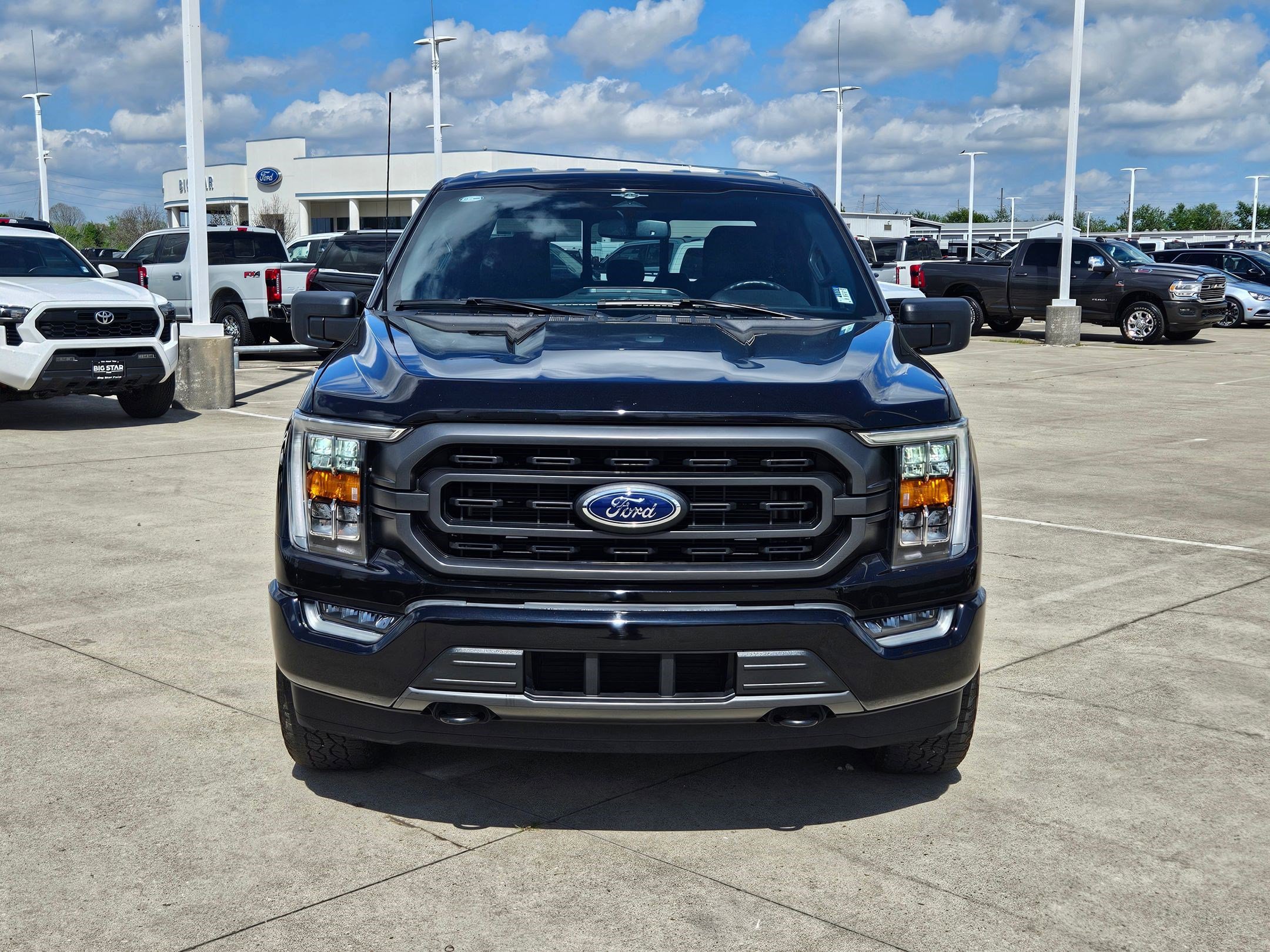 Used 2023 Ford F150 XLT w/ Equipment Group 302A High image 10