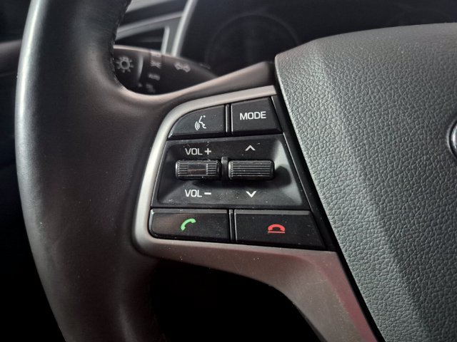 Used 2017 Hyundai Elantra Value Edition FWD image 19