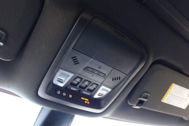 Used 2023 Buick Enclave Essence w/ Experience Buick Package image 27