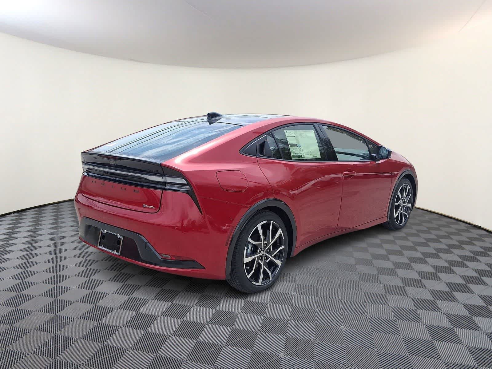 Used 2026 Toyota Prius Plug-In Hybrid w/ Limited Premium Package FWD image 4