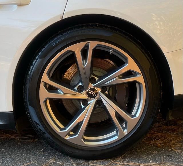 Used 2022 Audi e-tron GT Premium Plus image 6