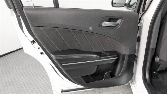 Used 2023 Dodge Charger SXT RWD image 16
