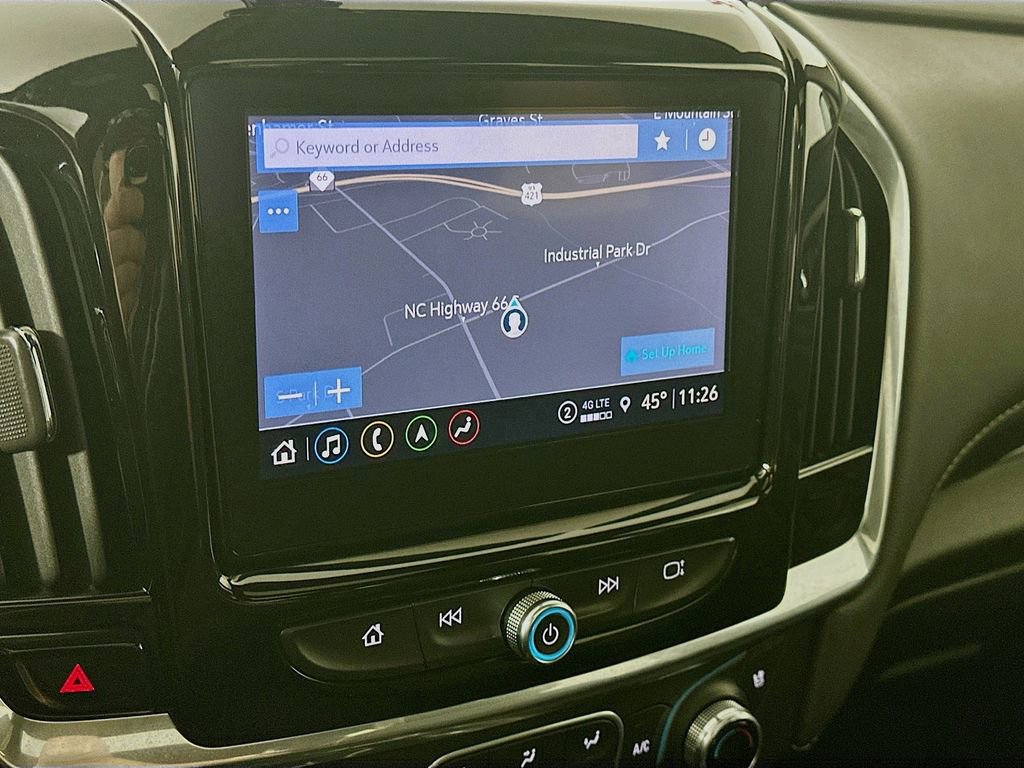 Used 2023 Chevrolet Traverse Premier image 19