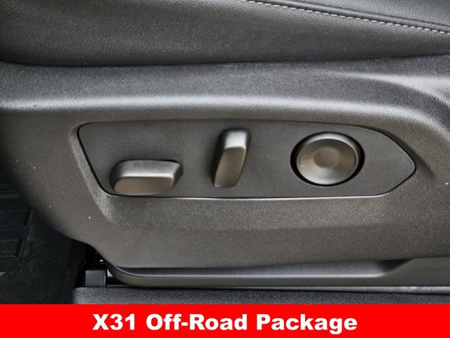 New 2026 GMC Sierra 1500 SLT w/ SLT Premium Plus Package image 17