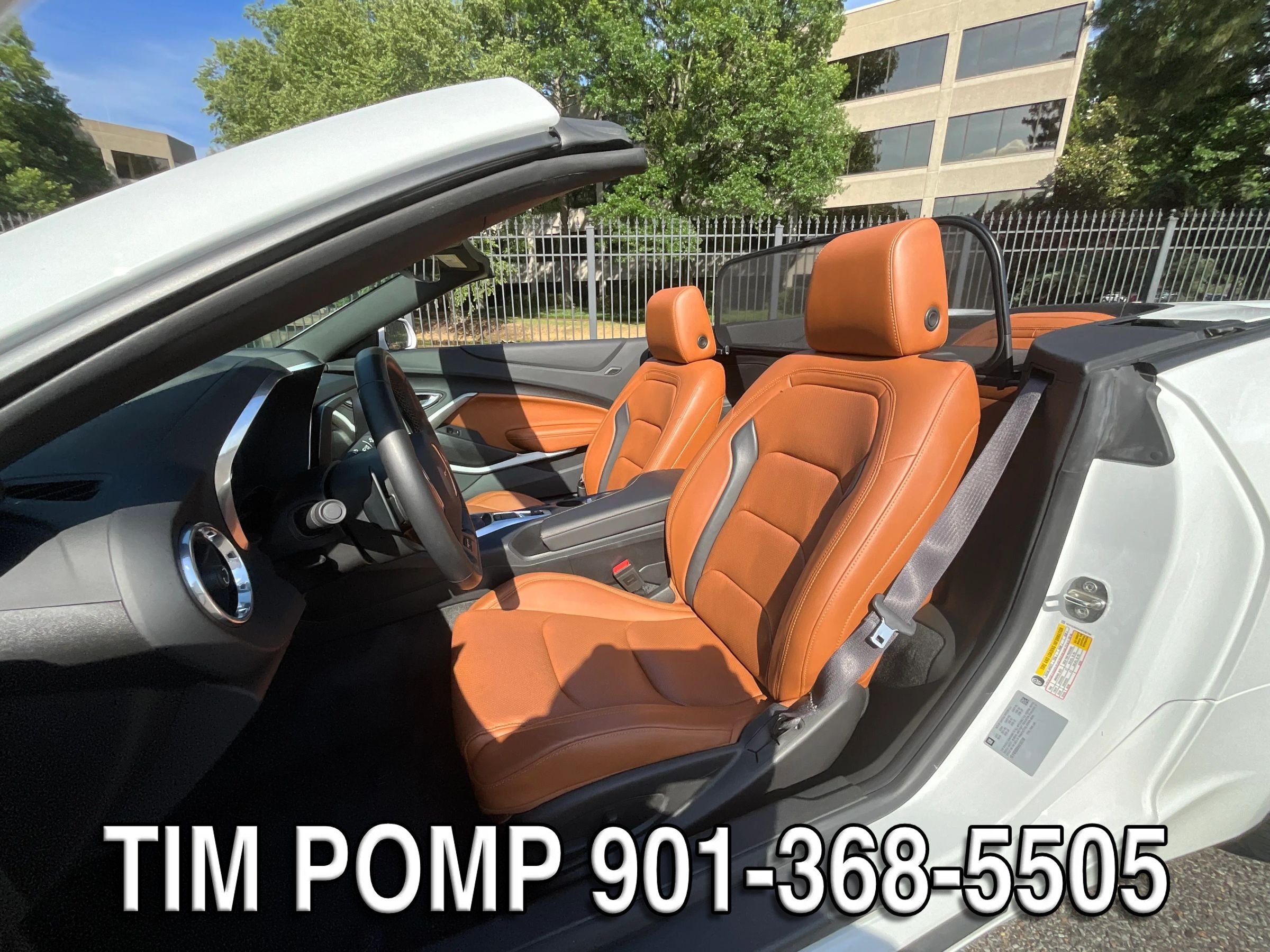 Used 2017 Chevrolet Camaro LT w/ RS Package RWD image 10