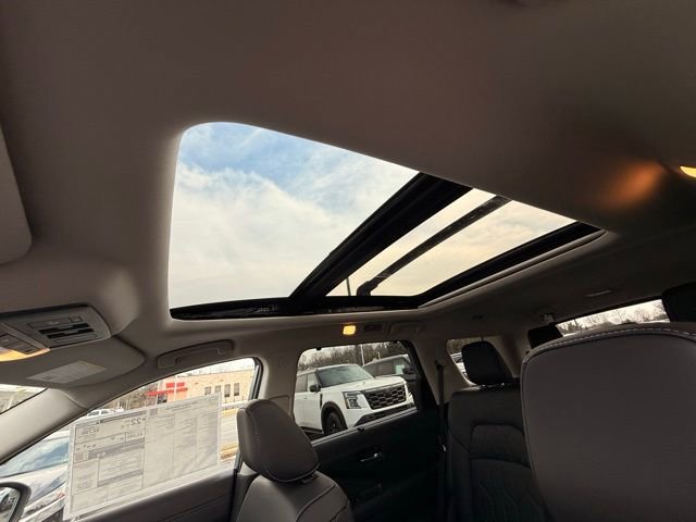 New 2026 Nissan Pathfinder Platinum w/ Cargo Package image 14