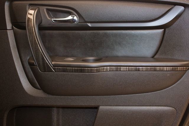 Used 2013 GMC Acadia SLT image 14