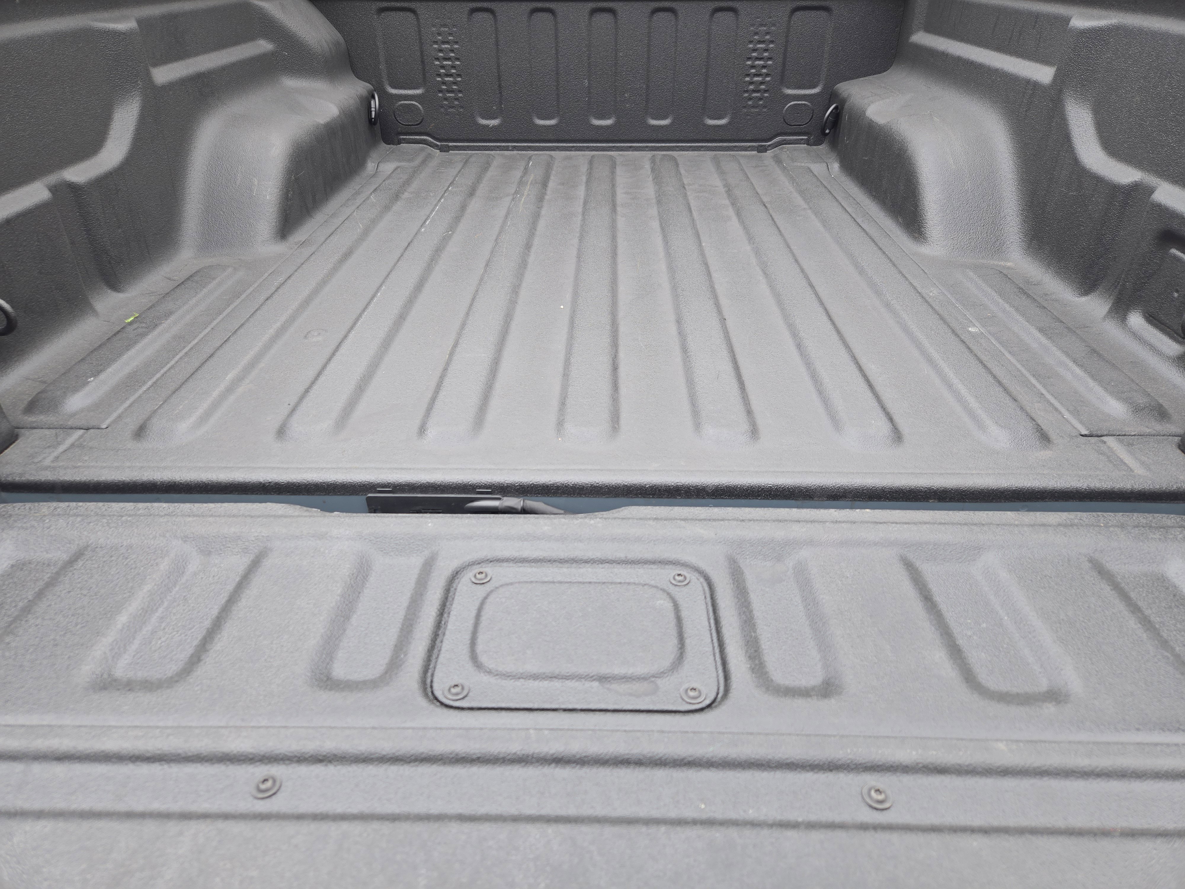 Used 2024 Jeep Gladiator Sport image 34