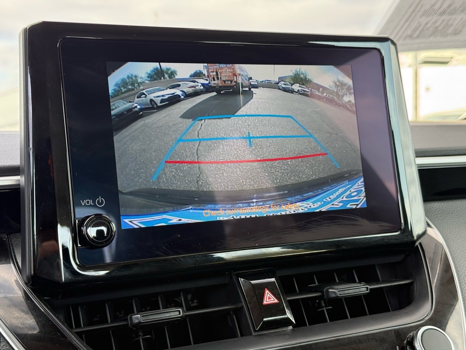 Used 2025 Toyota Corolla LE FWD image 22