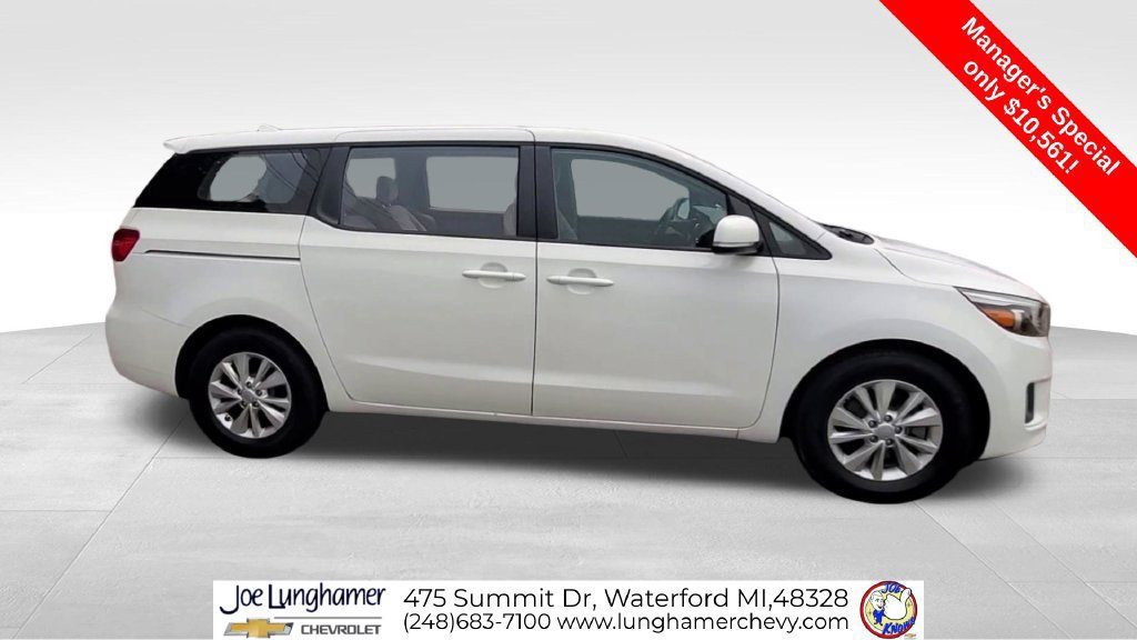 Used 2018 Kia Sedona L FWD image 9