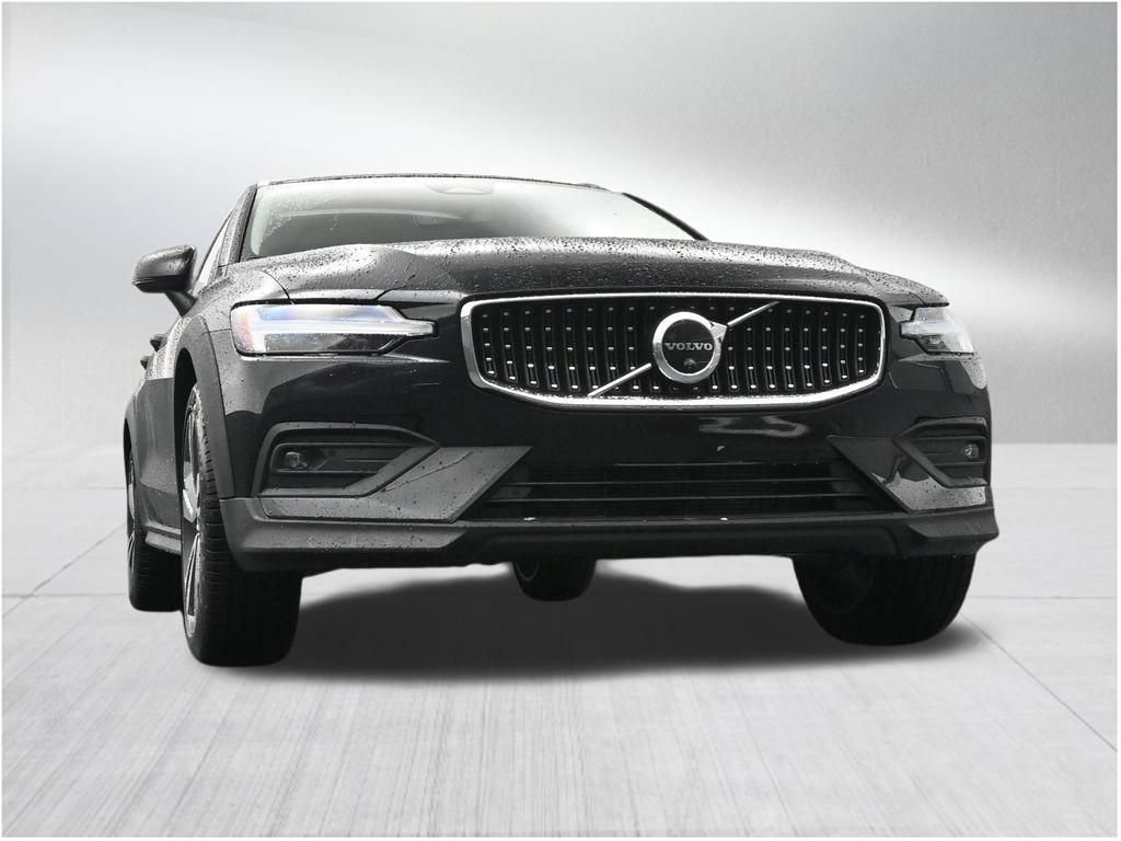 New 2026 Volvo V60 B5 Cross Country Plus AWD/4WD image 27