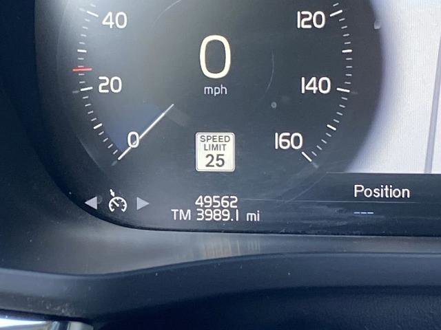 Used 2021 Volvo XC60 T5 Inscription w/ Protection Package Premier image 8