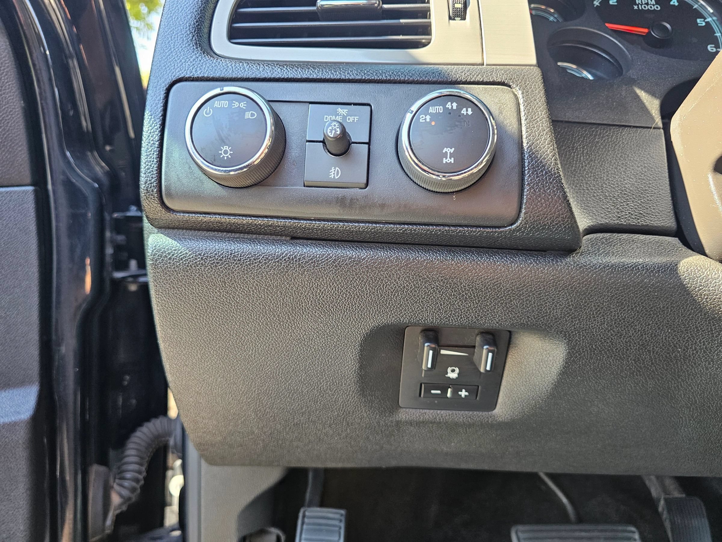 Used 2013 GMC Sierra 1500 SLT AWD/4WD image 16