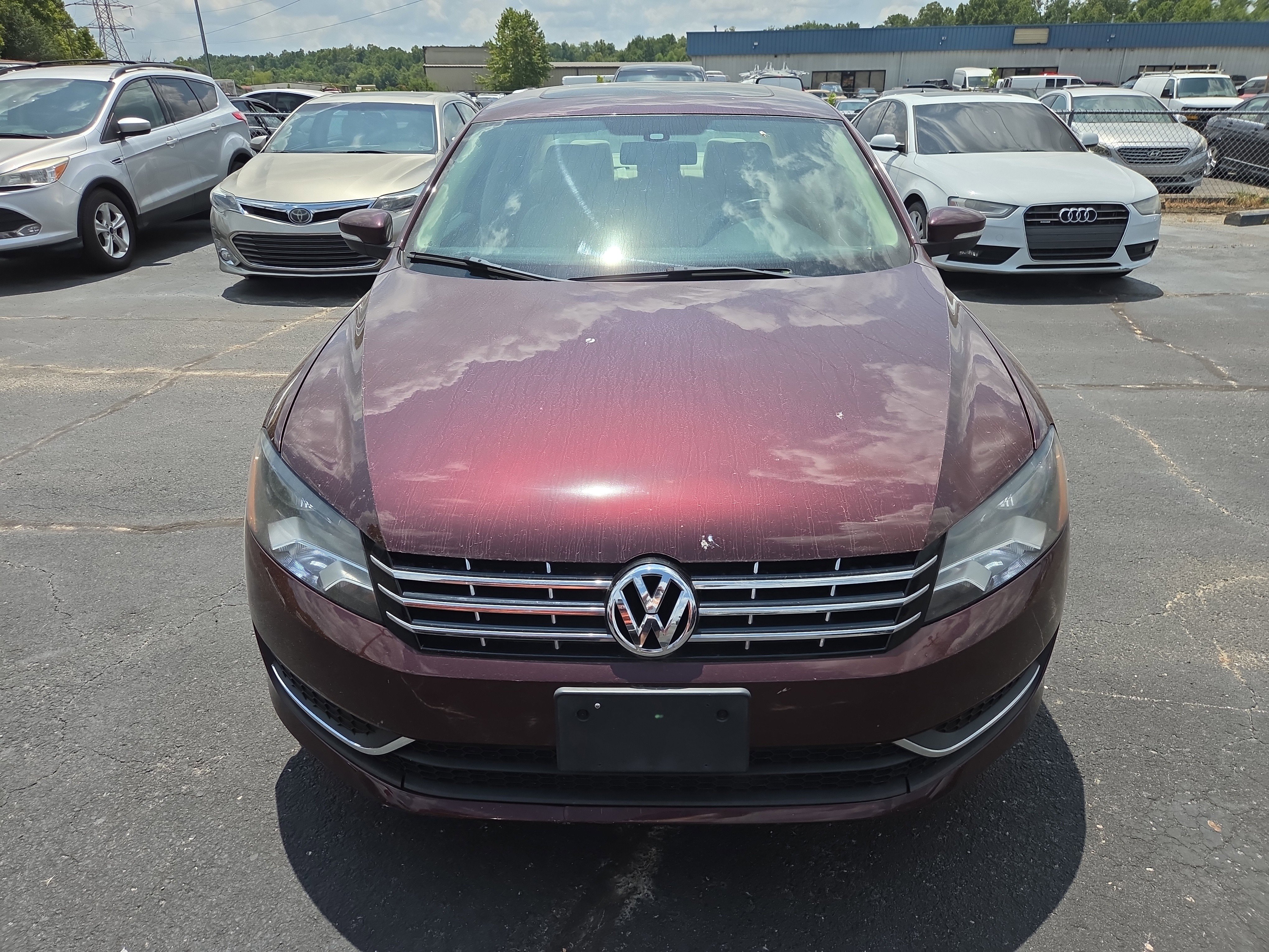 Used 2013 Volkswagen Passat TDI SE image 8