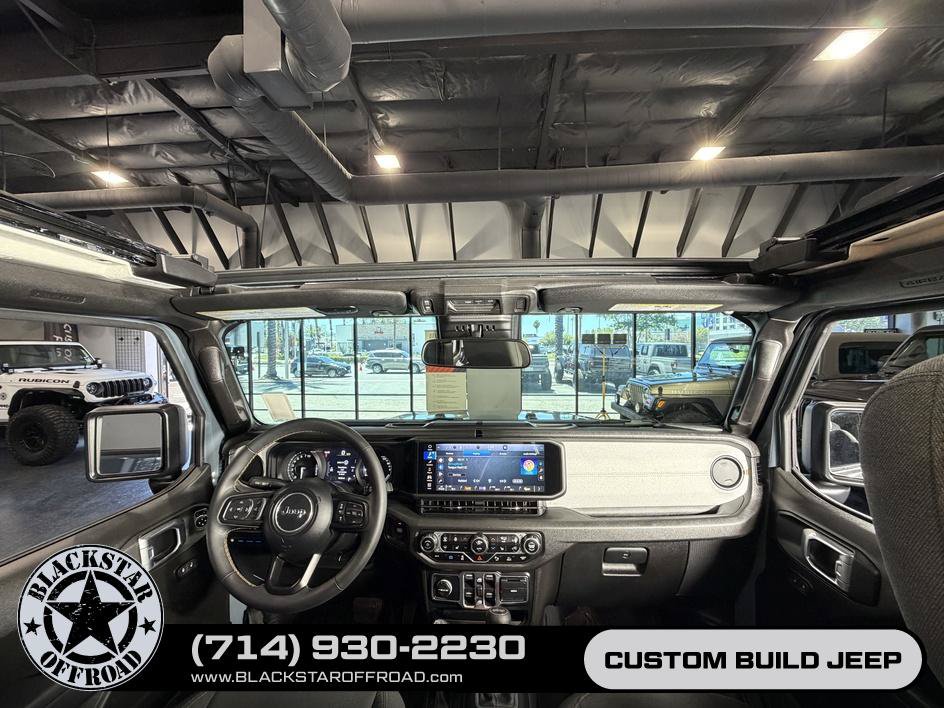 Used 2024 Jeep Wrangler Unlimited w/ Convenience Group AWD/4WD image 25