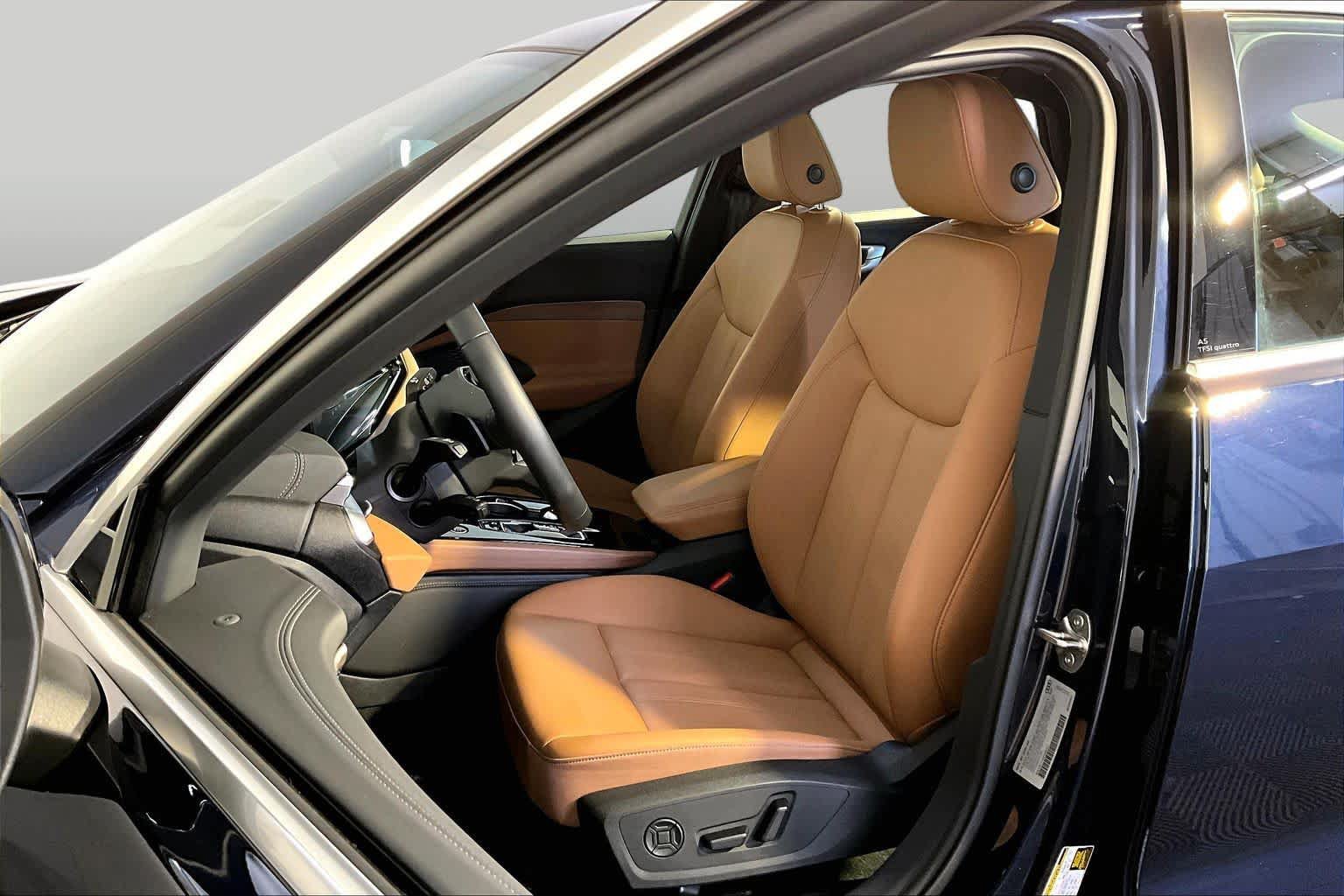 Used 2025 Audi A5 2.0T Premium Plus w/ Premium Plus AWD/4WD image 9