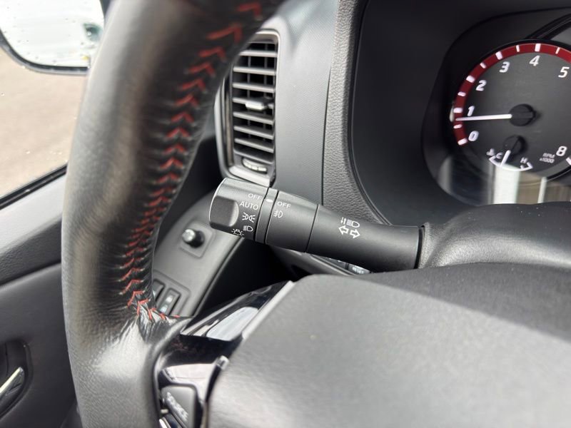 Used 2023 Nissan Frontier PRO-4X w/ Pro-4X Premium Package image 26