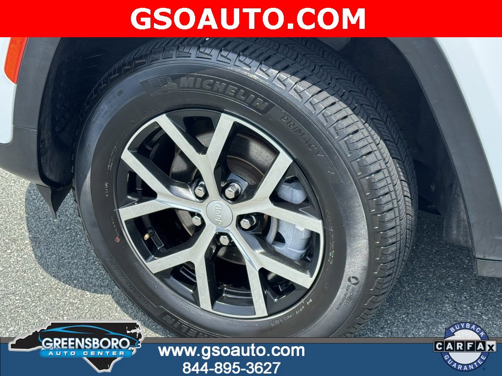 Used 2023 Jeep Grand Cherokee Limited image 6