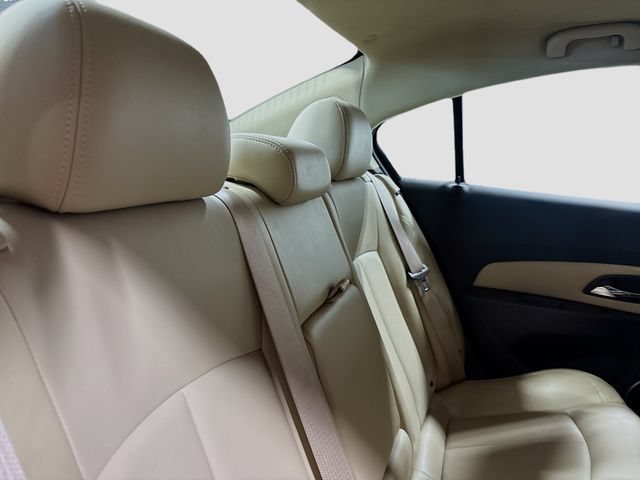 Used 2011 Chevrolet Cruze LT FWD image 20