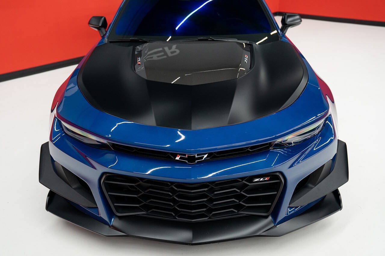 Used 2023 Chevrolet Camaro ZL1 RWD image 6