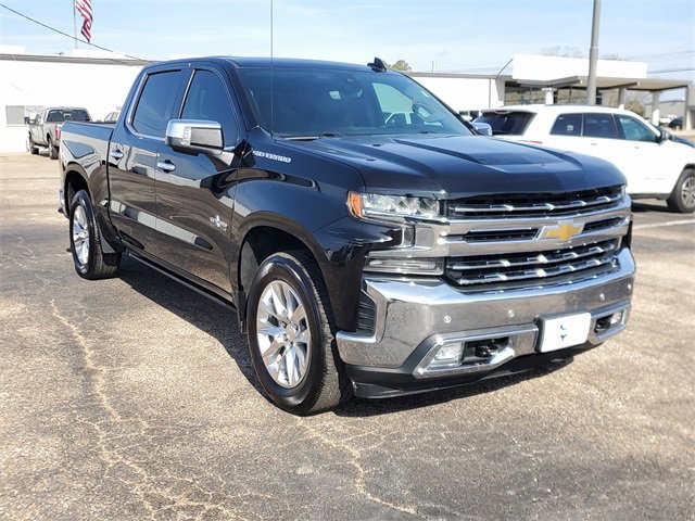 Used 2020 Chevrolet Silverado 1500 LTZ w/ LTZ Texas Edition image 2