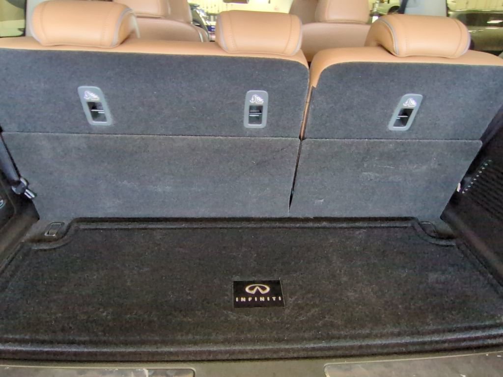 Used 2025 INFINITI QX80 Luxe w/ Cargo Package image 33