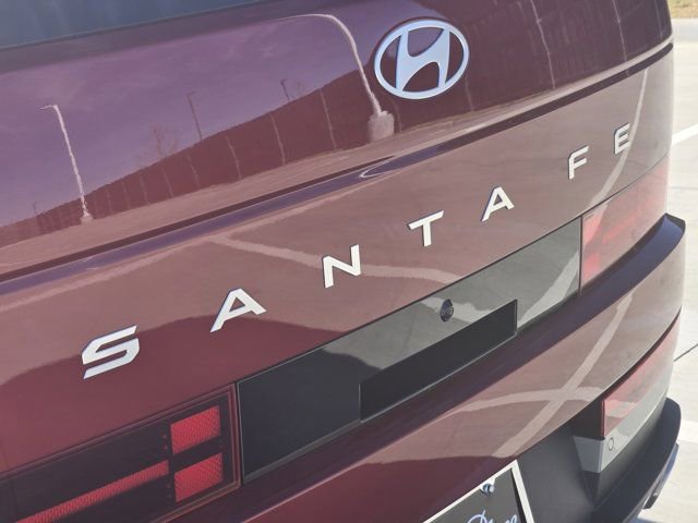 Used 2024 Hyundai Santa Fe Limited image 9