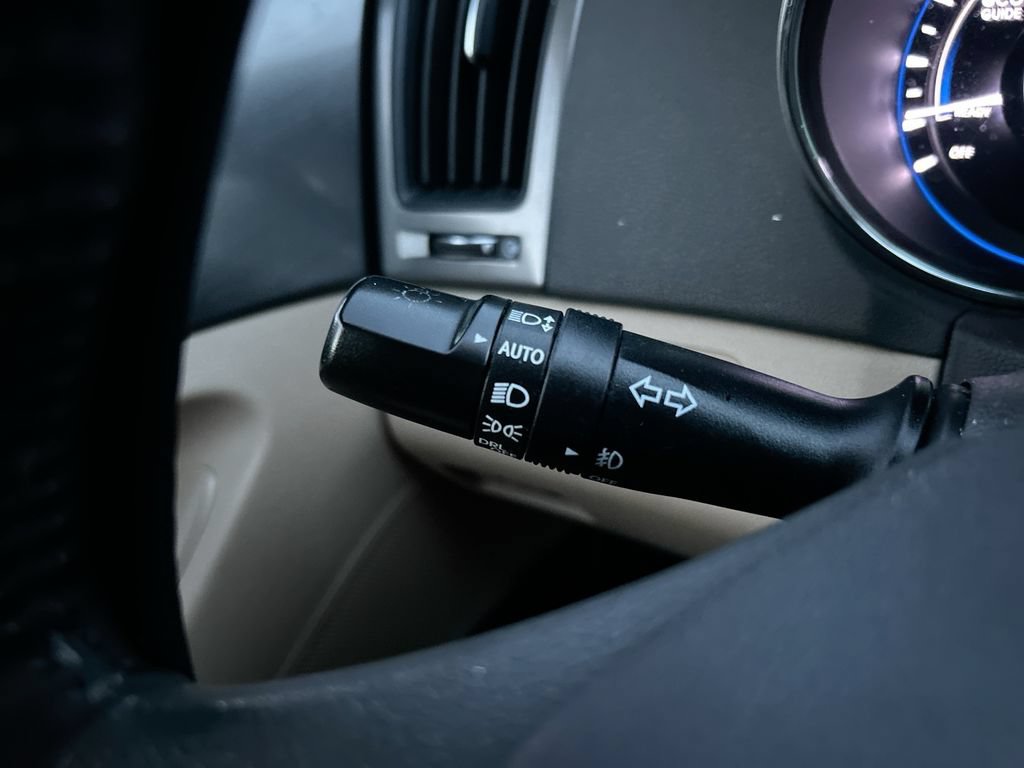 Used 2013 Hyundai Sonata Limited FWD image 21