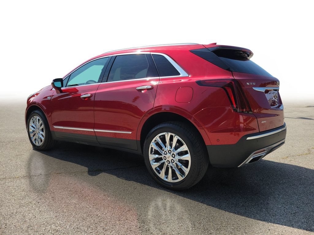 Used 2021 Cadillac XT5 Premium Luxury AWD/4WD image 3
