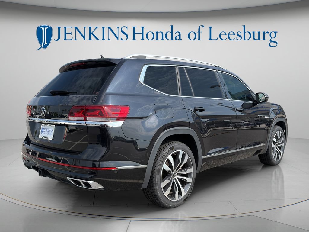Used 2023 Volkswagen Atlas SEL Premium AWD/4WD image 3