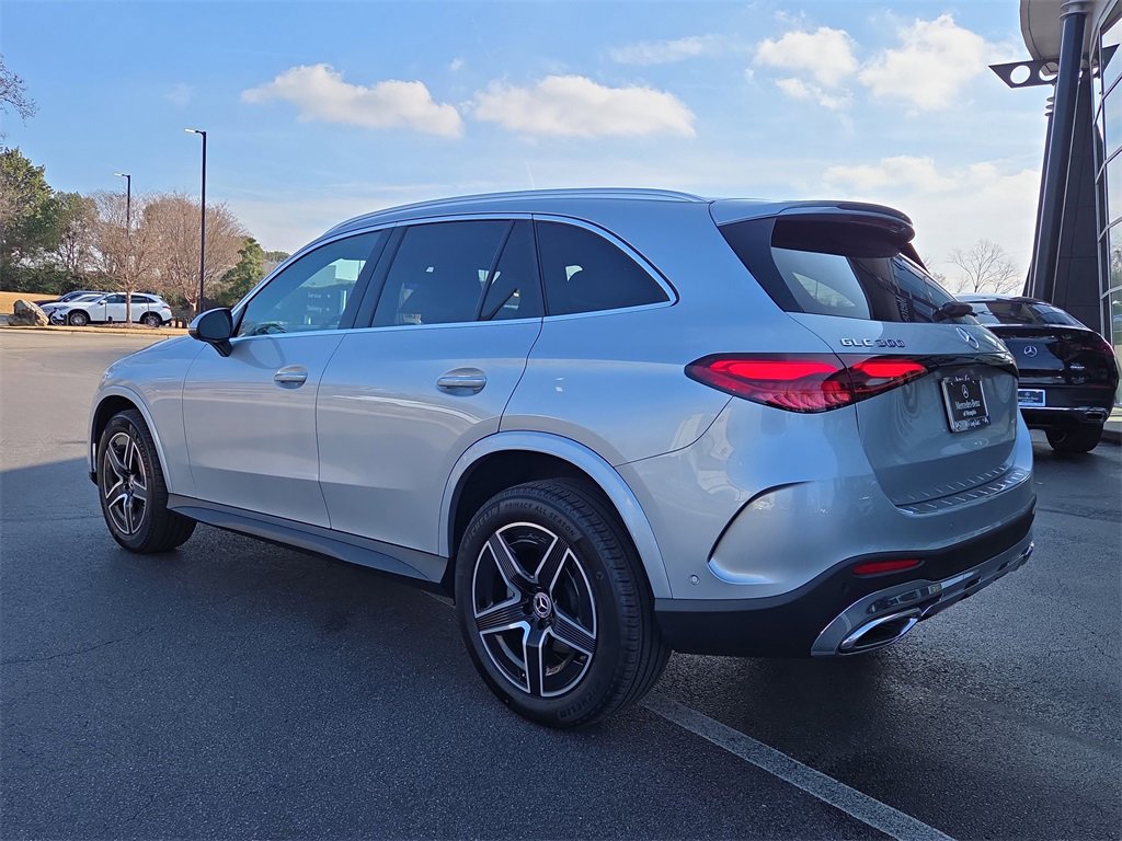 New 2026 Mercedes-Benz GLC 300 4MATIC image 3