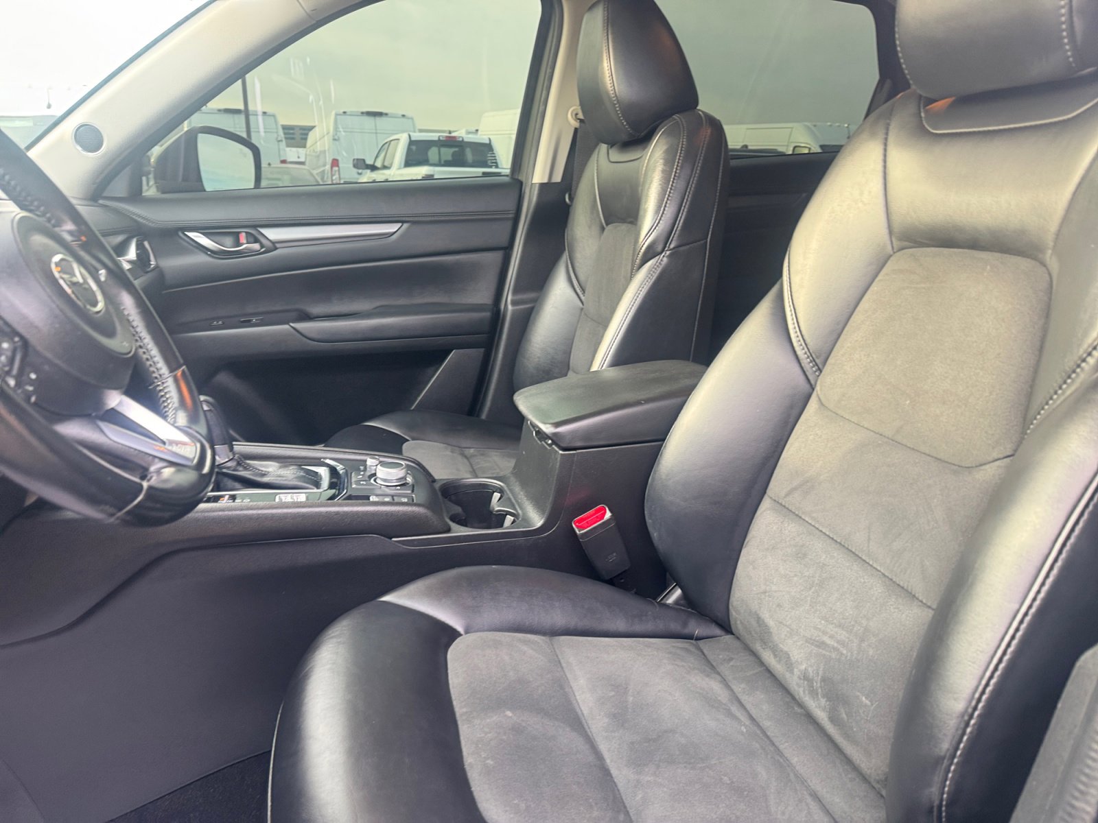 Used 2019 MAZDA CX-5 Touring image 12