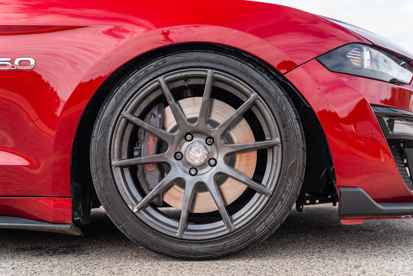 Used 2018 Ford Mustang GT Premium w/ GT Performance Package image 9