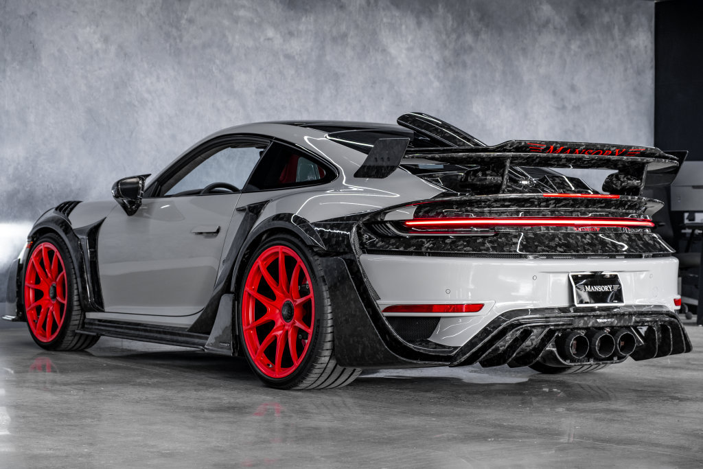 Used 2025 Porsche 911 Turbo S AWD/4WD image 9