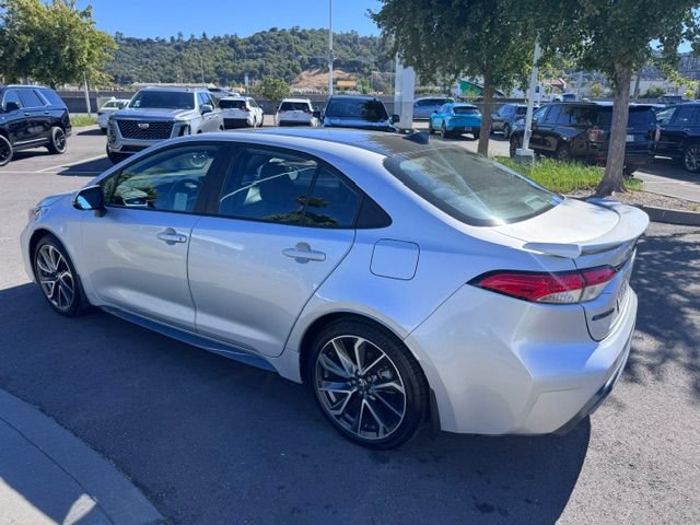 Used 2022 Toyota Corolla SE w/ SE Premium Package FWD image 8