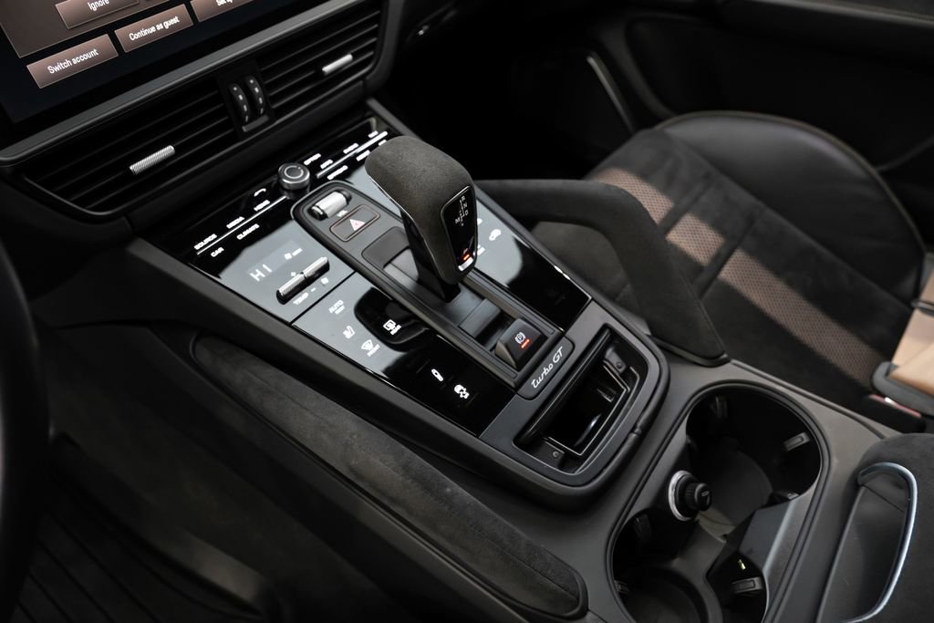 Used 2023 Porsche Cayenne Turbo GT image 21