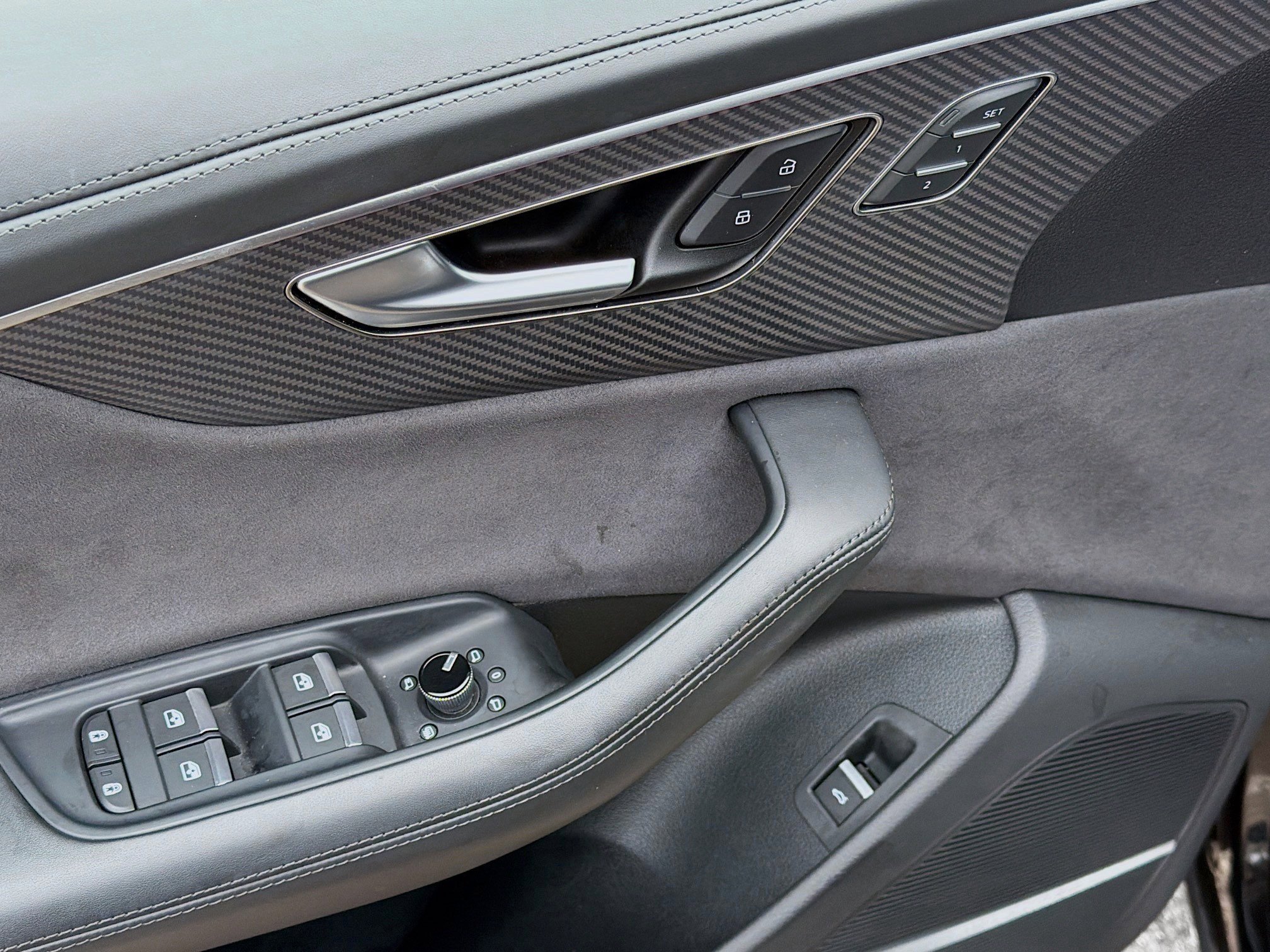 Used 2023 Audi RS Q8 image 22