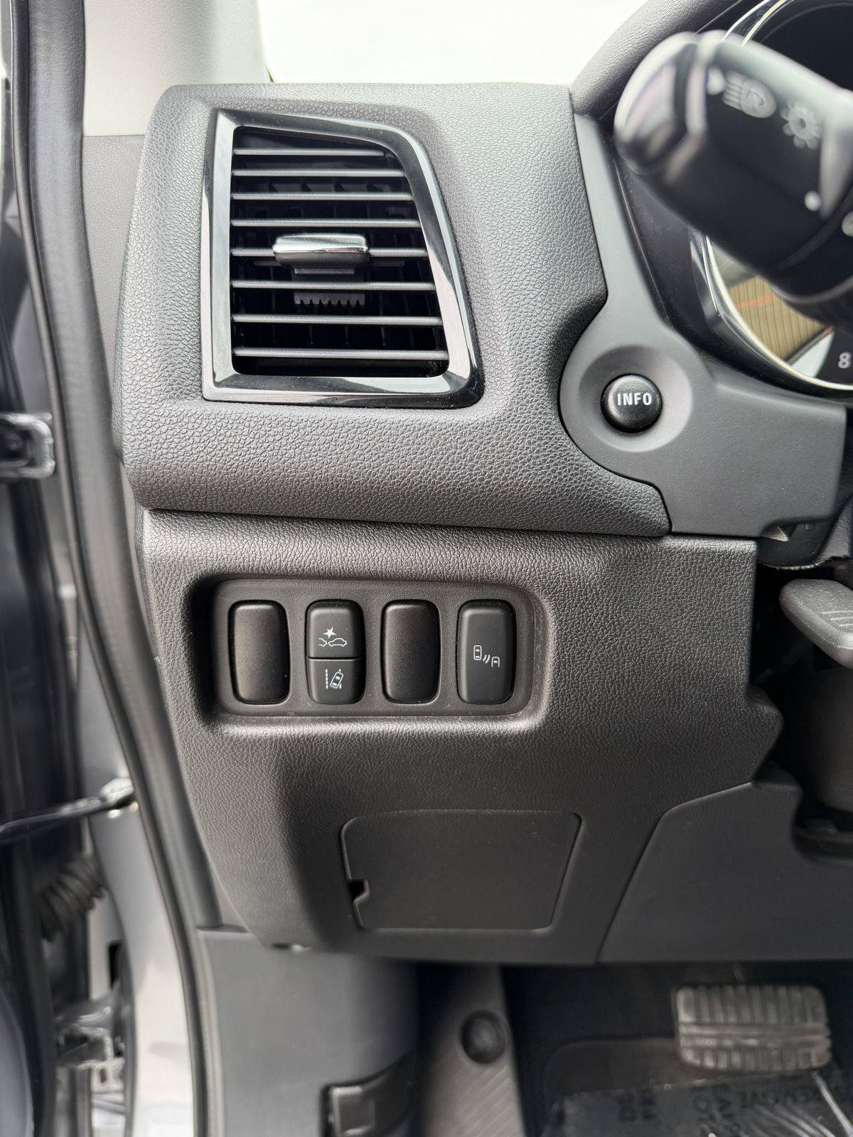 Used 2024 Mitsubishi Outlander Sport AWD image 17