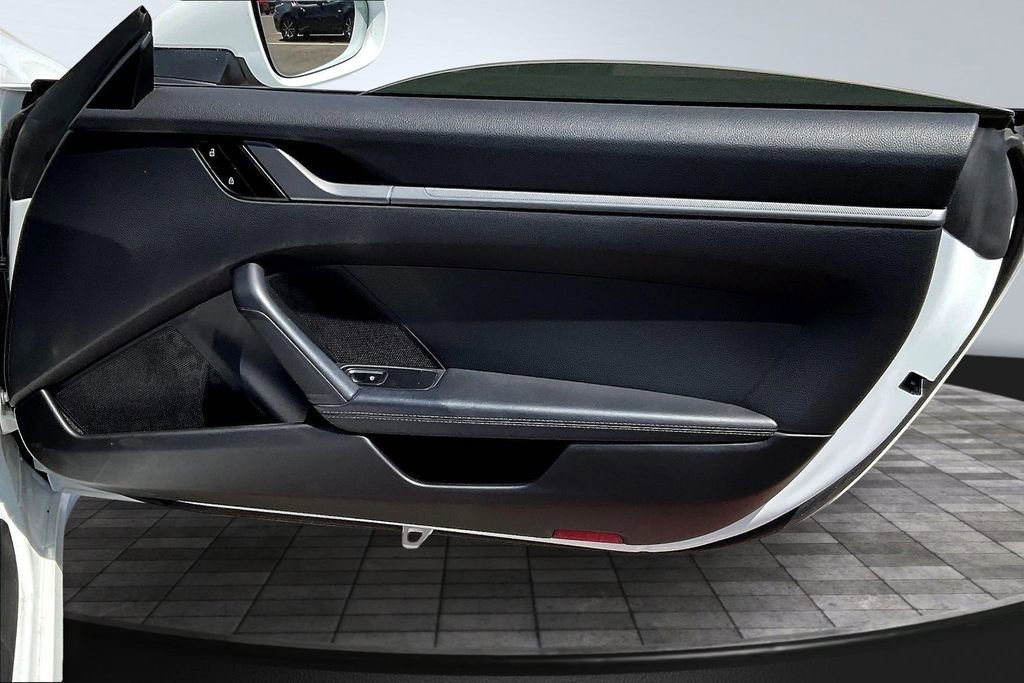 Used 2020 Porsche 911 Carrera S RWD image 23