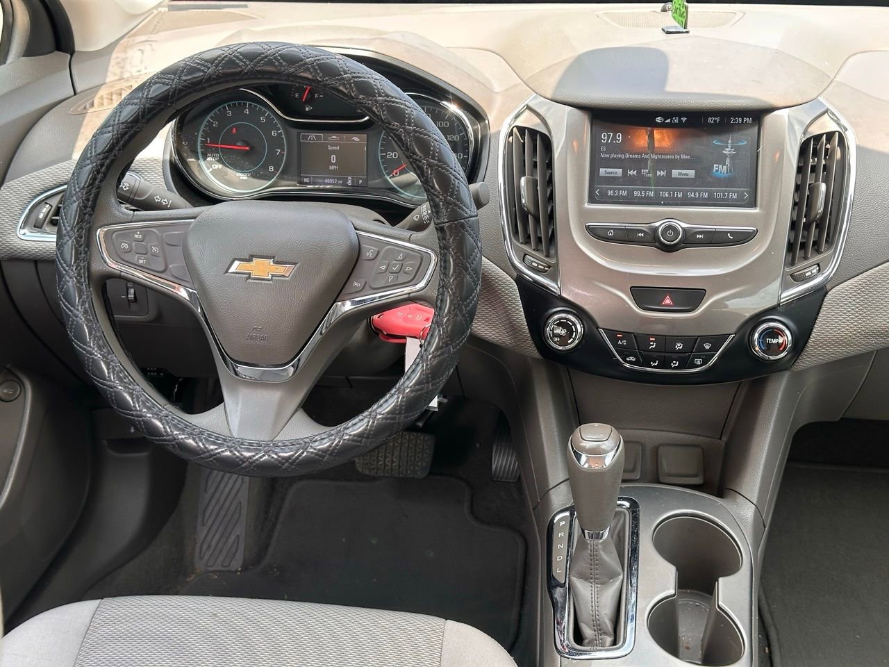 Used 2018 Chevrolet Cruze LT image 19